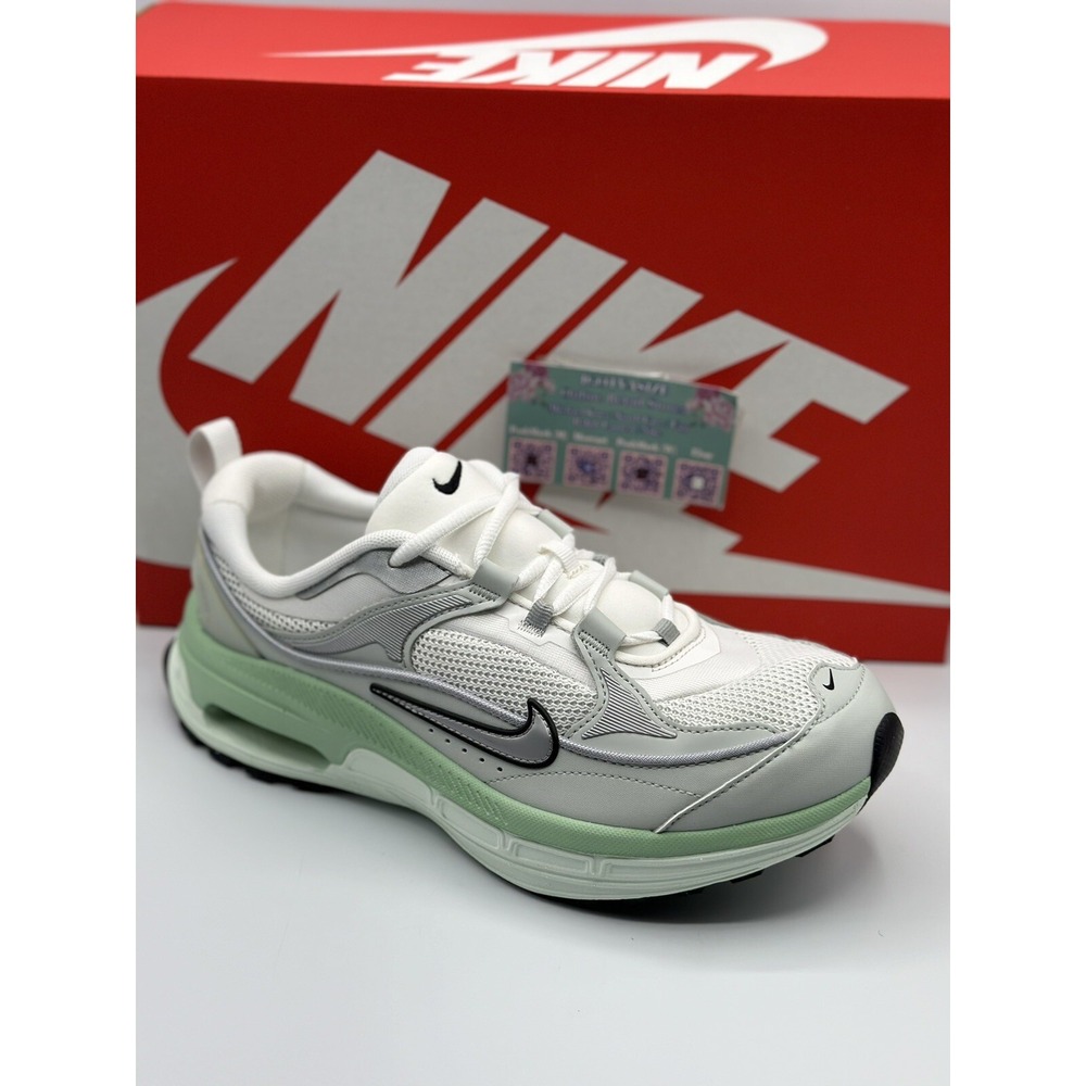 Nike Air Max Bliss Sneakers White/Silver Women 9 DH5128-103 NWOB